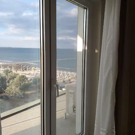 White Tower Mamaia Nord Etaj 5 Năvodari