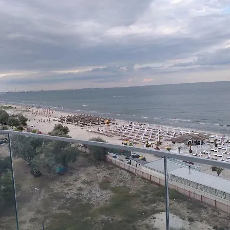 White Tower Mamaia Nord Etaj 5 *