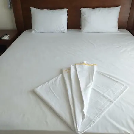 White Tower Mamaia Nord Etaj 5 דירה