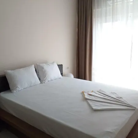 White Tower Mamaia Nord Etaj 5 דירה Năvodari